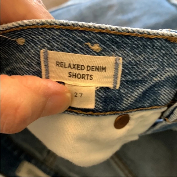 Madewell Relaxed cutoff  Denim Shorts in Homecrest Wash: size 30 coastal Cowgirl - Picture 7 of 13